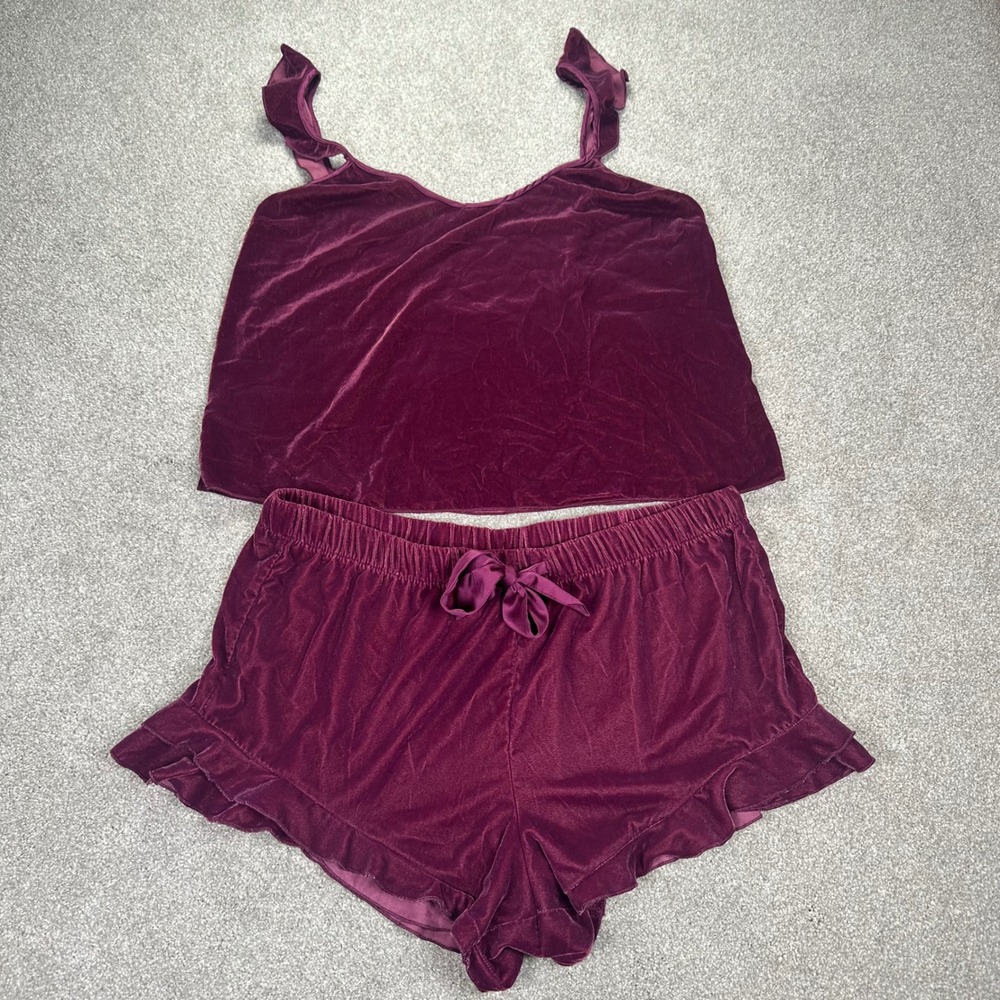Victorias Secret Velvet Pajama Set Cami‎ Shorts Ruffle Bow Burgundy Large